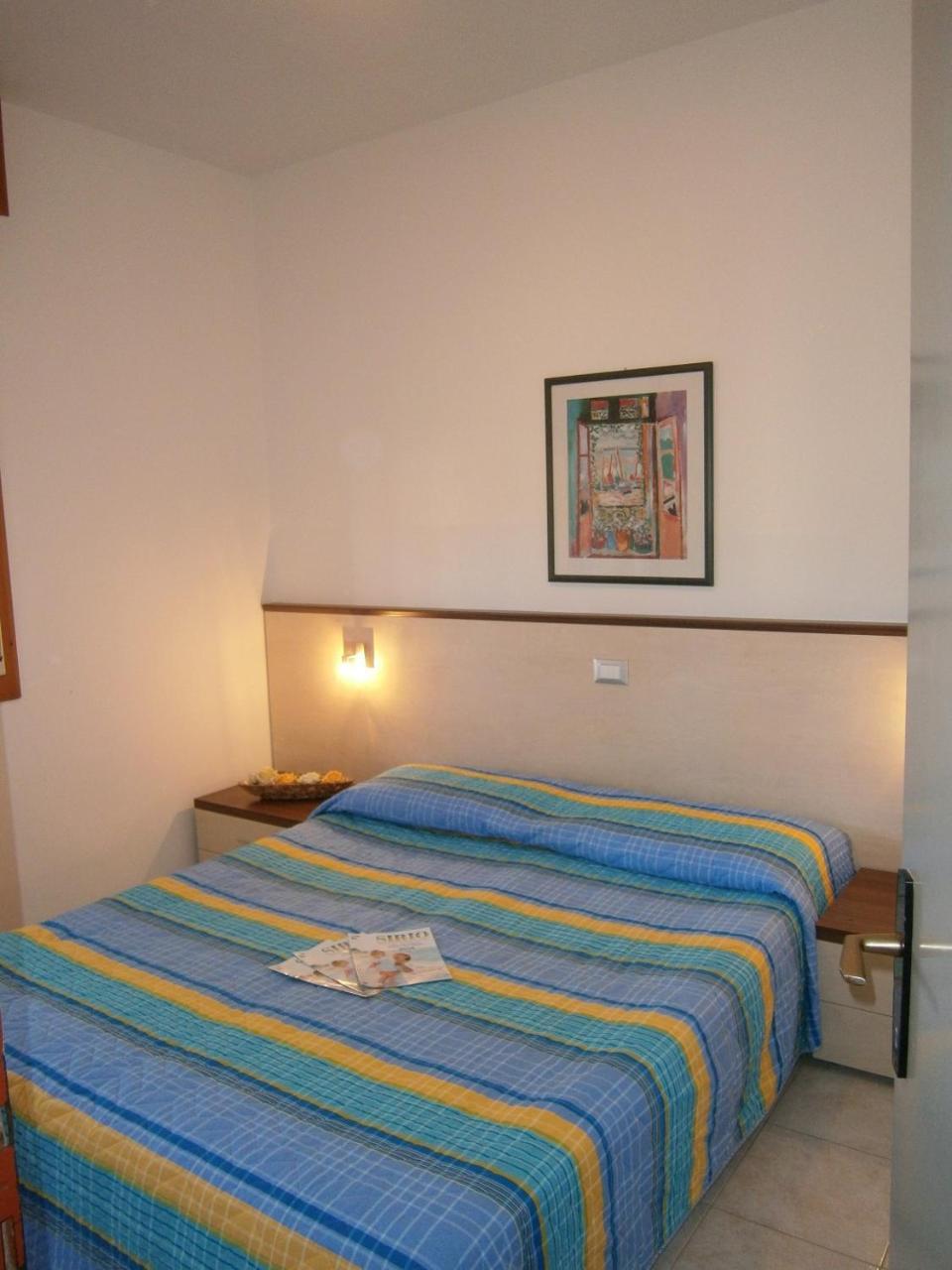 Azzurro Apartment Бибионе Екстериор снимка